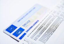 W jakim wieku można zrobić prawo jazdy w USA? W jakim wieku można zrobić prawo jazdy w USA?