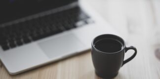Czy Polak może legalnie pracować w USA?